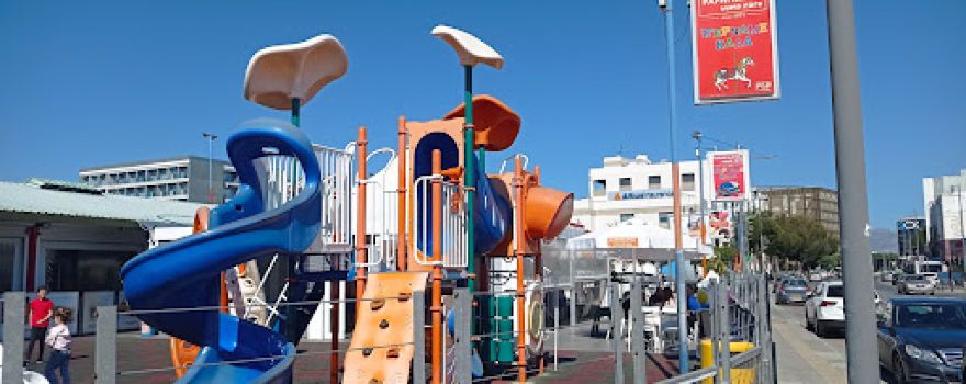 PAPAFiLiPOU Luna Park Makedonitissa