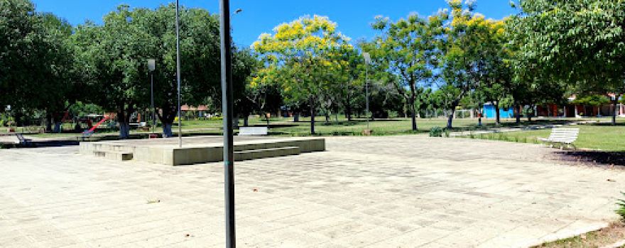 Plaza Defensores Del Chaco