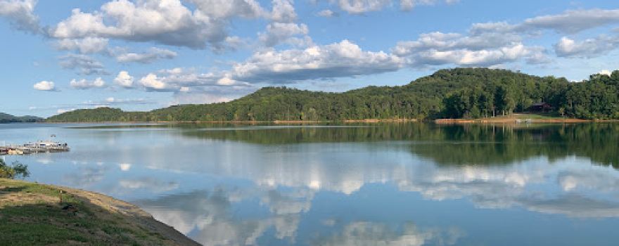 Webb's Lakefront Campground