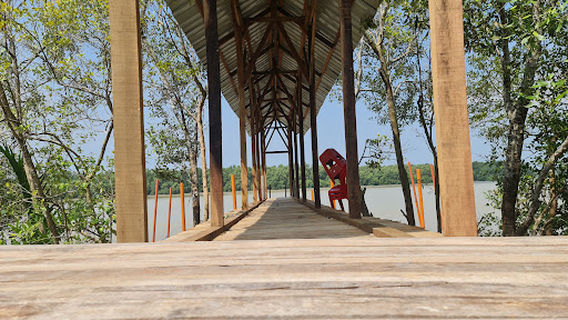 瓜雪彩虹河堤 Rainbow Bund