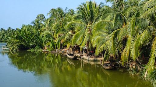 Hàm Luông River