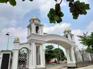 tugu nanas