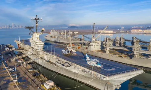 大黃蜂號航空母艦博物館