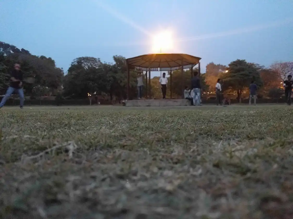 Hotels near Suraj Kund Park