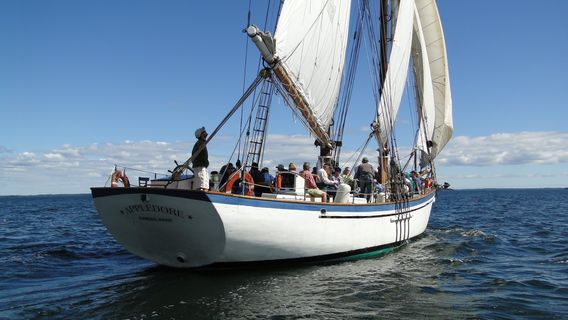 Schooner Appledore II