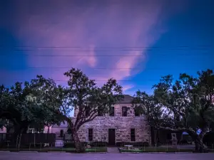The Old Jail Art Center