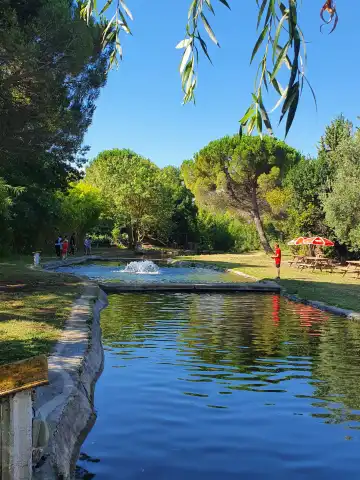 貝濟耶新城酒店