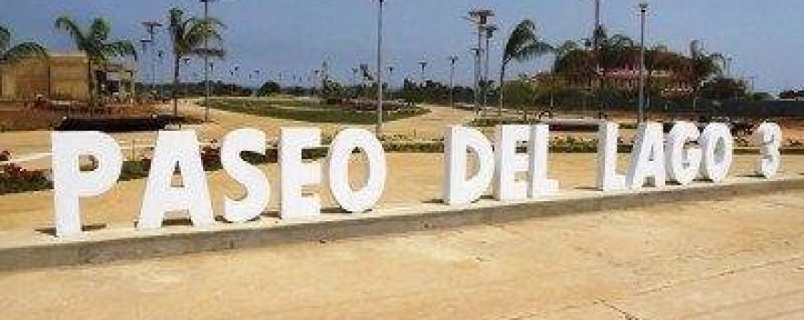 Paseo del Lago 3