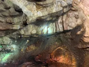 Tropfsteinhöhle Griffen