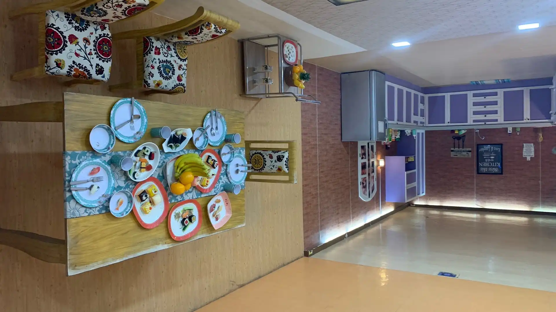 Hotels near Upside Down World