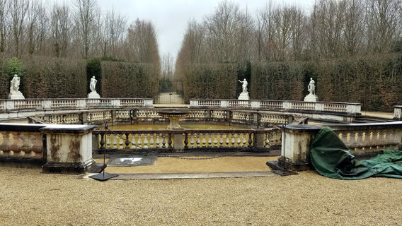 Versailles