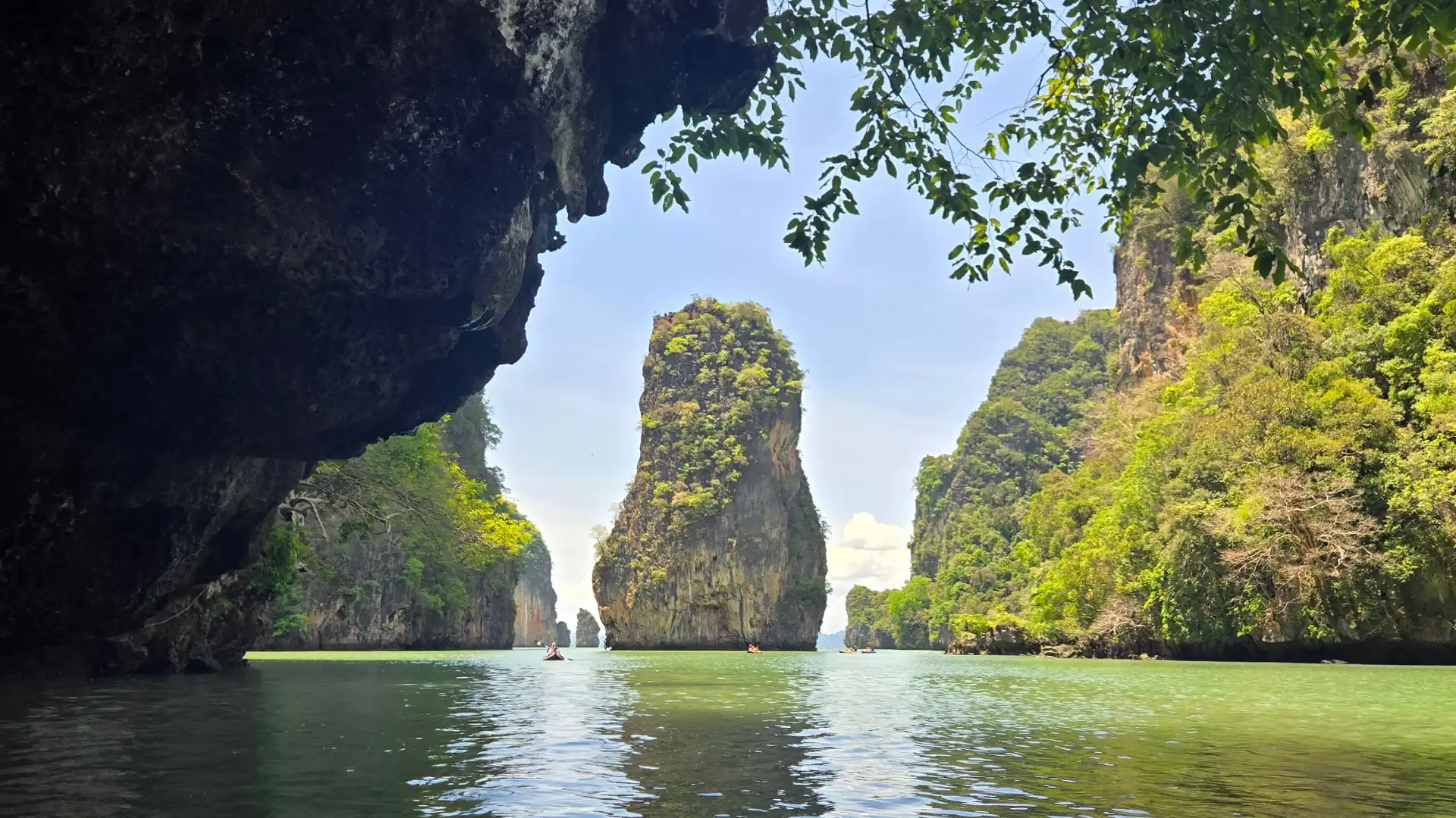 Hotels near Diamond Cave / Phra Nang Nai Cave