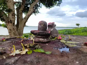 Sangameshwar Temple Sangam