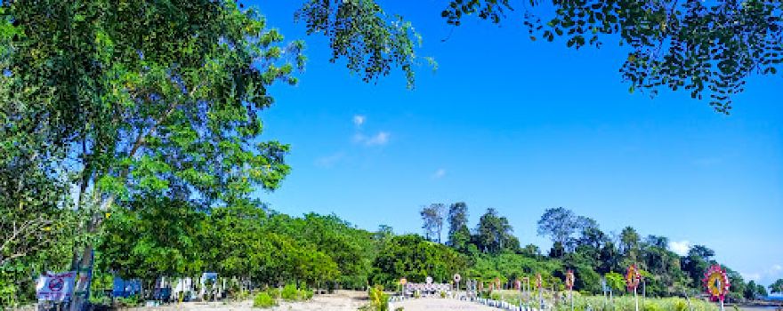 Sumalata Estuary Beach