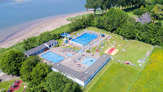 Zwembad De Dompelaar