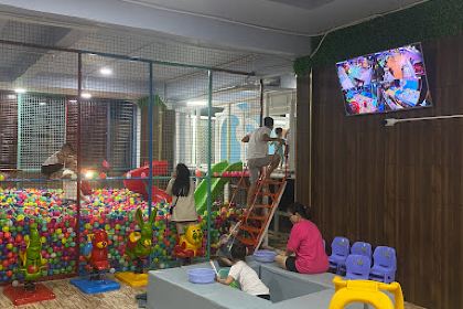 Hồ Một - HM Coffee & Kids Play