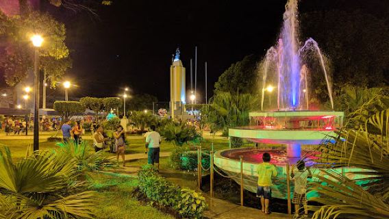 Plaza 28 De Julio