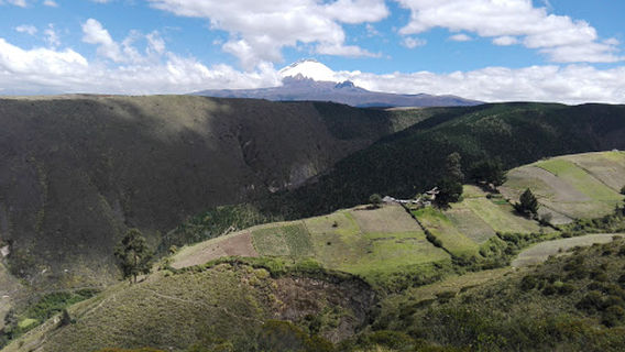 Parroquia Alaquez Park