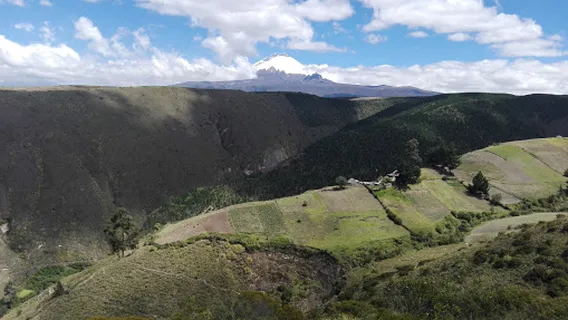 Parroquia Alaquez Park
