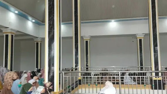 Masjid Baiturrahman Milan