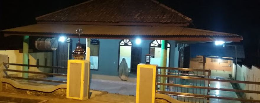 mushollah al istiqomah langkap dalam
