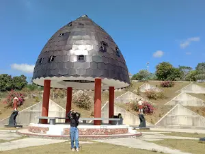 Bendungan Raknamo
