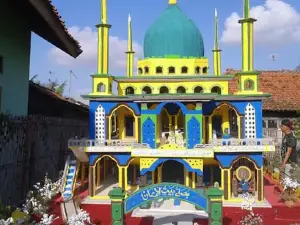 Masjid Jami Darussalam Bugel Indramayu