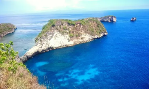 Atuh Beach