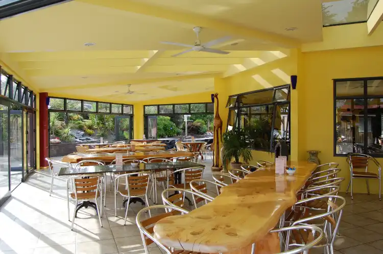 Hotel dekat Crystal Mountain