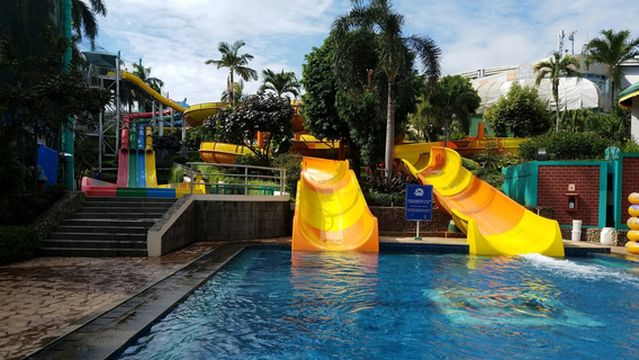 Pondok Indah Water Park