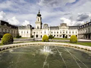 Festetics Palace, Dég