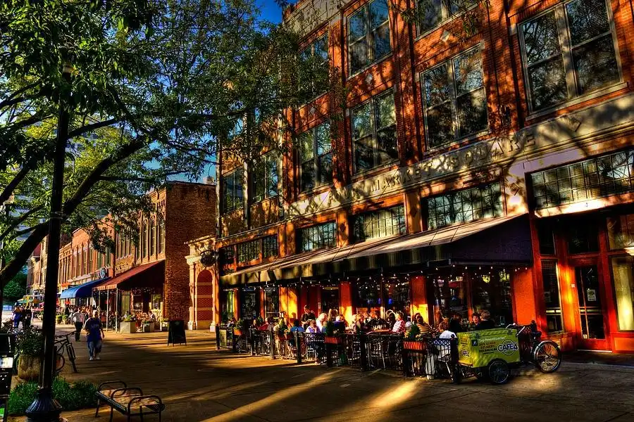 Hotels near Market Square