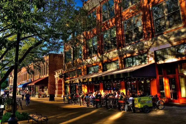 Hotels near Market Square