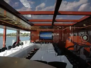 Al & Alma's Supper Club and Charter Cruises