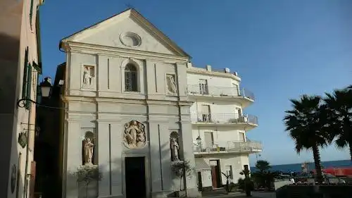 Hotels near Oratorio del Santo Cristo