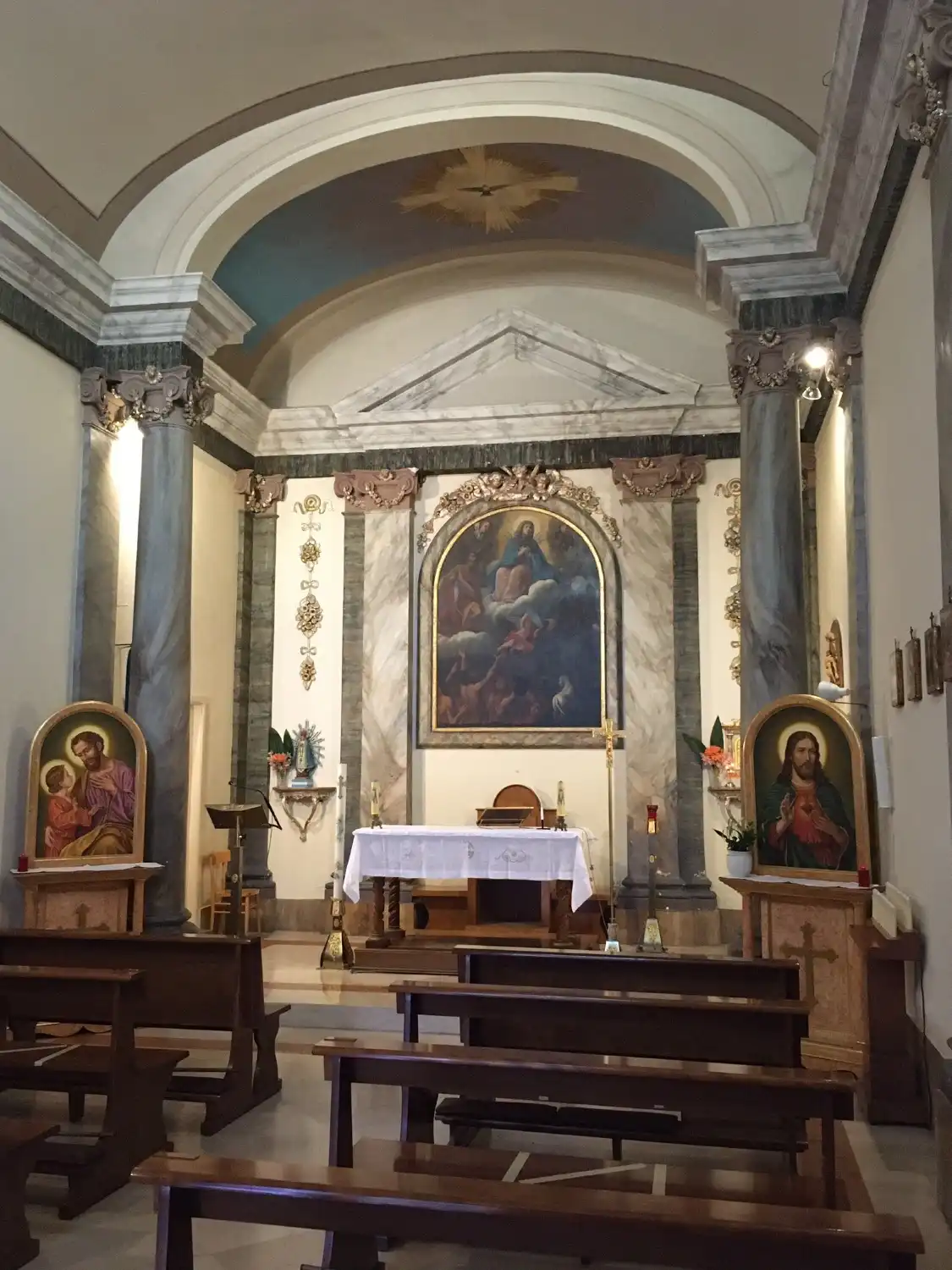 Hotels near Chiesa del Suffragio