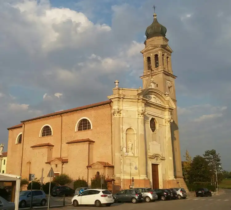 Hotels in Boara Pisani