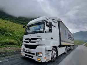gümrük tır parkı