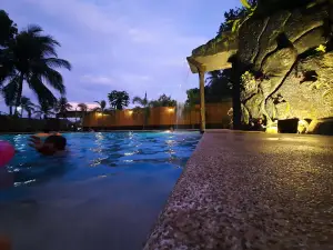 Seaside Cove