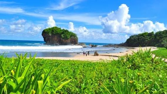 Wisata Snorkeling "Slulup Adventure"