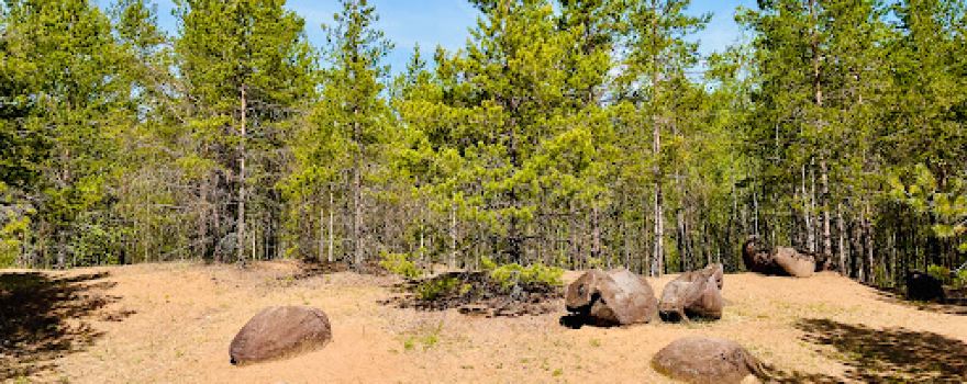 Zhukovlyanskie Boulders