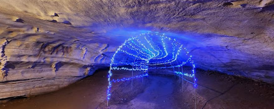 Tham Nang Ene Cave