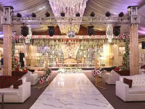 Crown palace Marquee