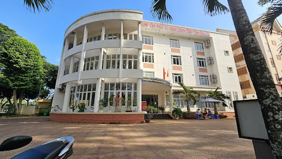 Trung tâm Phục vụ hành chính công tỉnh Đắk Lắk