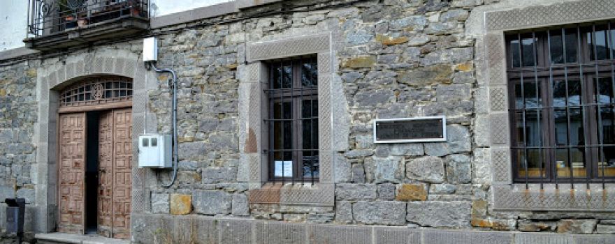 Biblioteca Municipal Álvarez de la Puerta