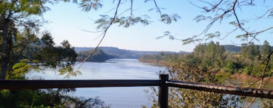 Mirador del Rio Uruguay del Paseo Costanero