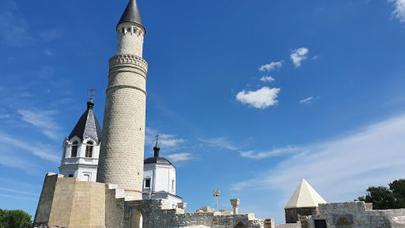 Okruzhayushchiy Mir
