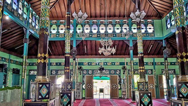 Sultan Suriansyah Mosque