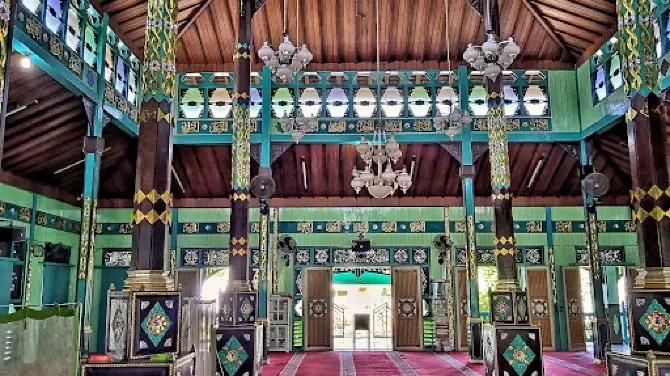 Sultan Suriansyah Mosque