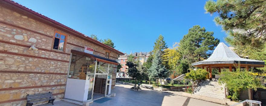 Muallimhane Cami